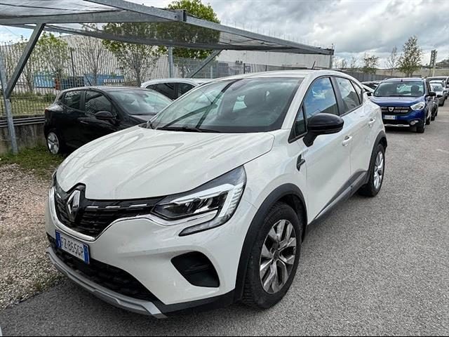 RENAULT Captur 1.5 Blue dCi 95cv Zen Immagine 1