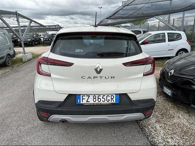 RENAULT Captur 1.5 Blue dCi 95cv Zen Immagine 2