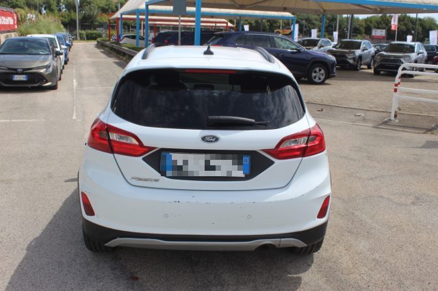 FORD Fiesta Active 1.0 Ecoboost 95 CV Immagine 4