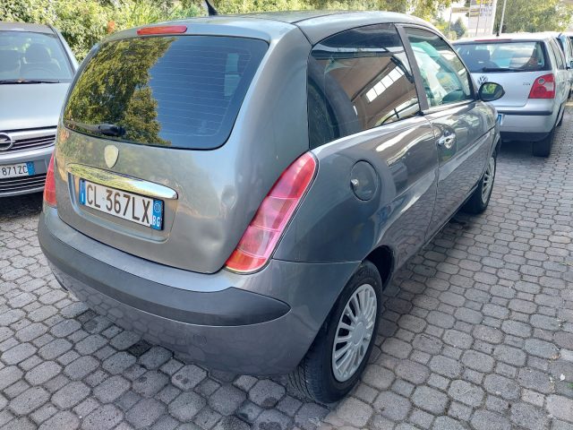 LANCIA Ypsilon 1.3 Multijet 16V Argento Immagine 1