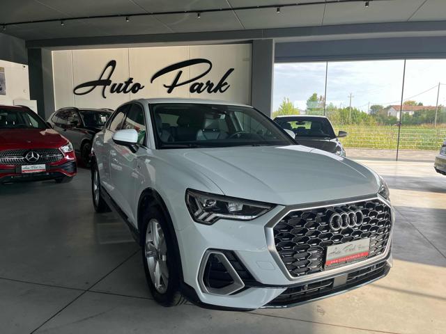 AUDI Q3 SPB 35 TFSI S tronic S line Immagine 0