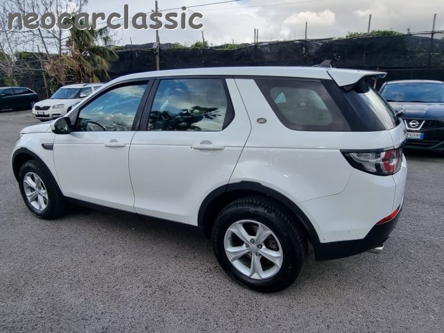 LAND ROVER Discovery Sport 2.0 TD4 150 CV Se 4x4 Immagine 3