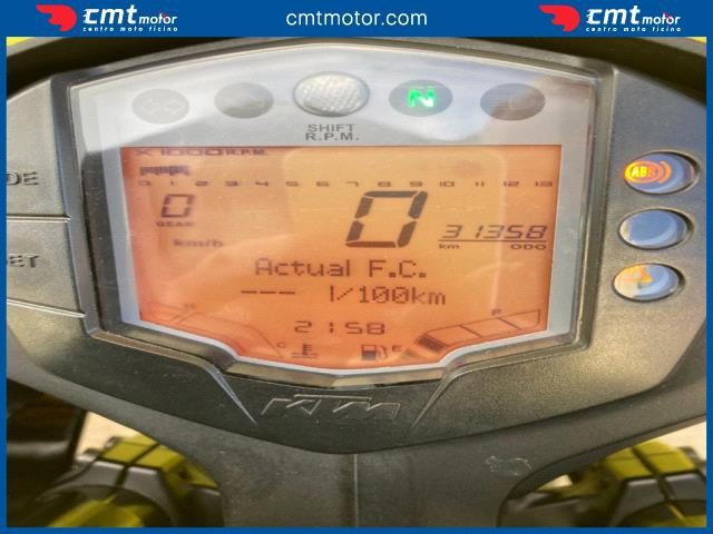 KTM RC 125 Garantita e Finanziabile Immagine 4