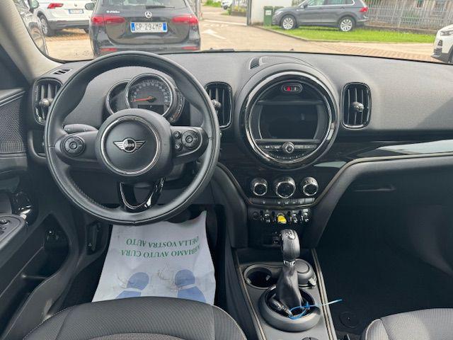 MINI Countryman 1.5 Cooper SE Hype Countryman ALL4 Automatica Immagine 3