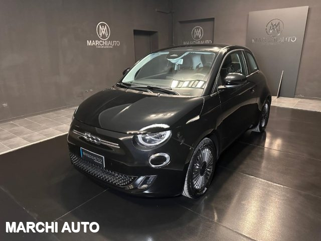 FIAT 500e Berlina 42 kWh Immagine 0