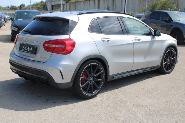 MERCEDES-BENZ GLA 45 AMG 4Matic Immagine 4