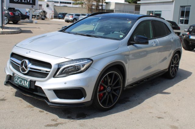 MERCEDES-BENZ GLA 45 AMG 4Matic Immagine 0