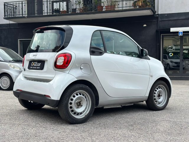 SMART ForTwo EQ ELETTRICA+NAVIGATORE +SOLO KM. 20.438+ALLSEASON Immagine 4