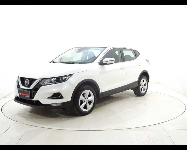 NISSAN Qashqai 1.3 DIG-T 140 CV Business Immagine 1