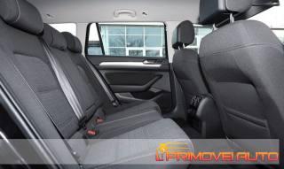 VOLKSWAGEN Passat Variant usata, con Climatizzatore