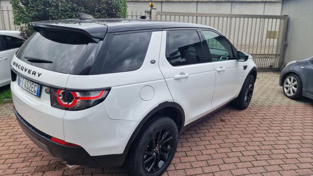 LAND ROVER Discovery Sport 2.0 eD4 150 CV 2WD luxury hse Immagine 2