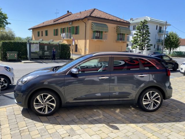 KIA Niro 1.6 GDi DCT HEV Energy NAVI-CAM-APP CONN-PELLE-18" Immagine 2