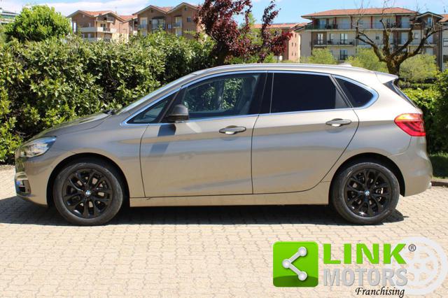 BMW 218 d Active Tourer 150 CV aut. Luxury (F45) Immagine 1