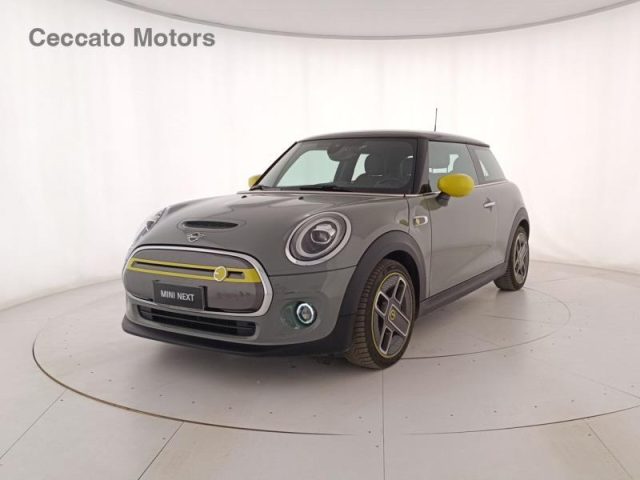 MINI Cooper SE M Immagine 0