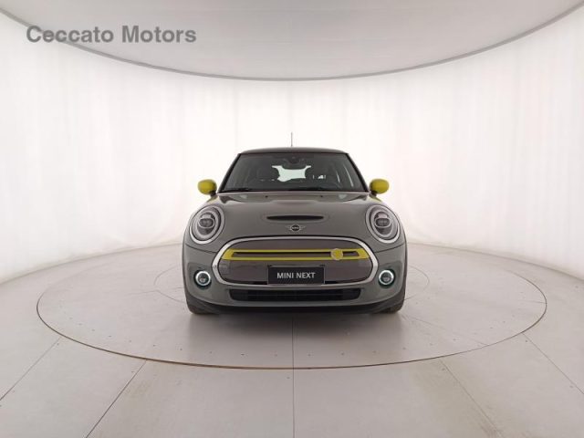 MINI Cooper SE M Immagine 1