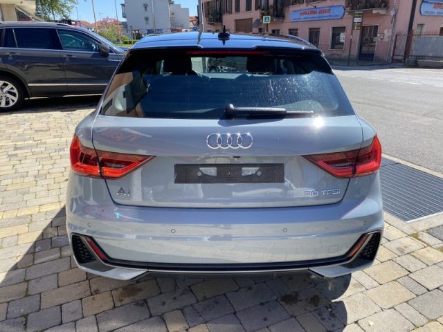 AUDI A1 SPB SPORTBACK 30 TFSI S Line LED-APPS-RETROCAM-17" Immagine 3