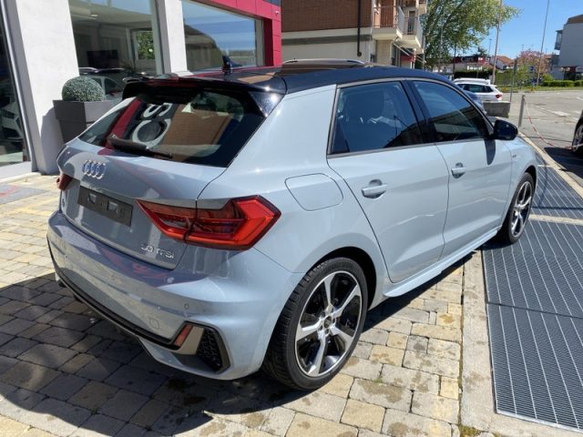 AUDI A1 SPB SPORTBACK 30 TFSI S Line LED-APPS-RETROCAM-17" Immagine 4