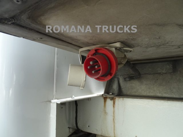 OPEL Movano CELLA ISOTERMICA TRASPORTO CARNI SOLO RIVENDITORI Immagine 4