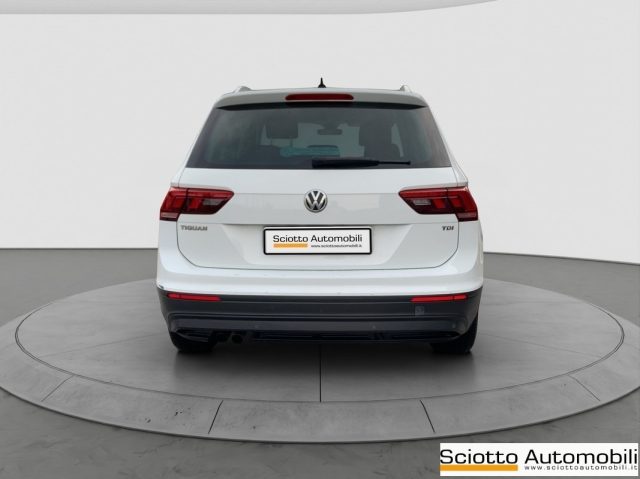 VOLKSWAGEN Tiguan 1.6 TDI SCR Business BlueMotion Technology Immagine 4