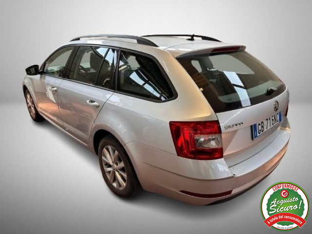 SKODA Octavia 1.5 DSG Wagon Executive G-Tec Immagine 2