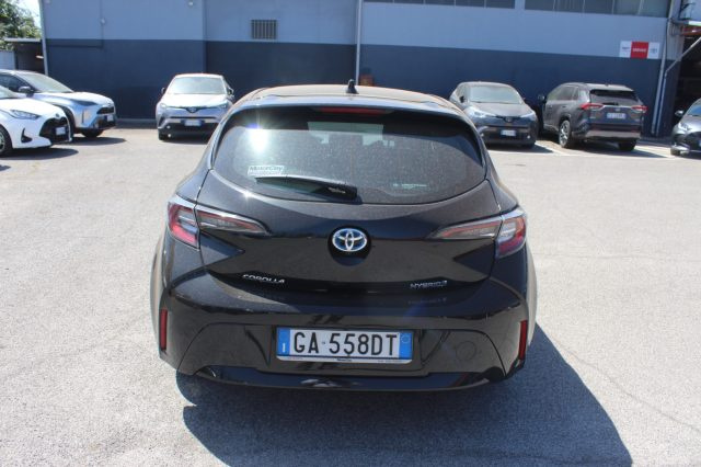 TOYOTA Corolla 1.8 Hybrid Active Immagine 3