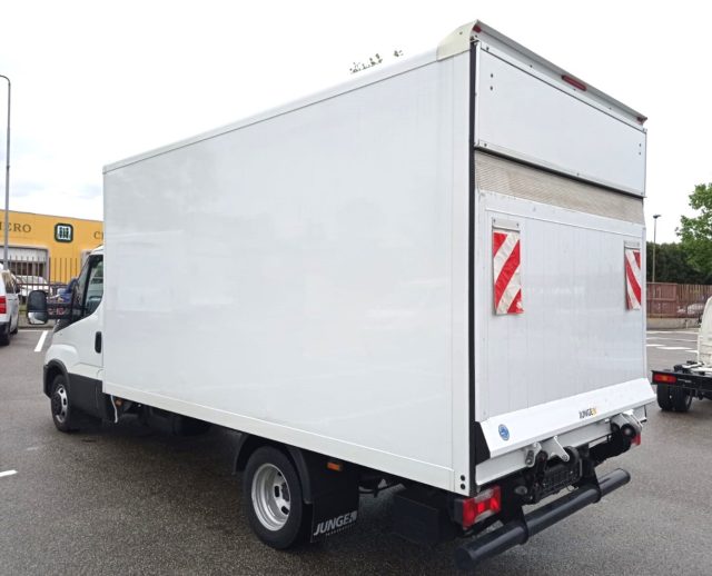 IVECO Daily 35C16H + sponda idraulica Immagine 4