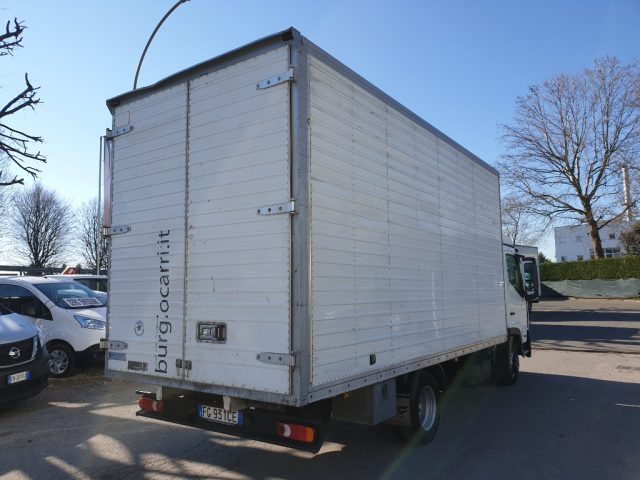 NISSAN NT500 3.0 TDI Immagine 2