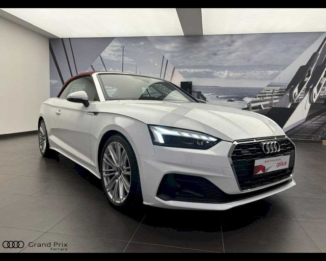 AUDI A5 Cabrio 45 TFSI quattro S tronic Business Immagine 2