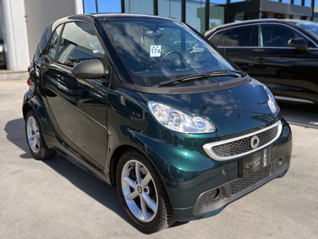 SMART ForTwo 1000 52 kW MHD coupé pulse Immagine 0