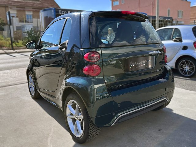 SMART ForTwo 1000 52 kW MHD coupé pulse Immagine 3