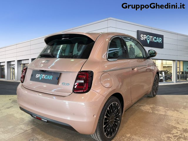 FIAT 500e La Prima Berlina 42 kWh Immagine 4