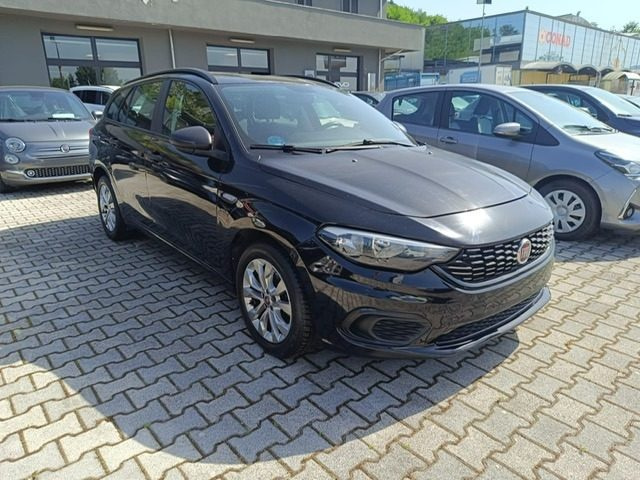 FIAT Tipo 1.4 T-Jet 120CV GPL SW Lounge Immagine 4