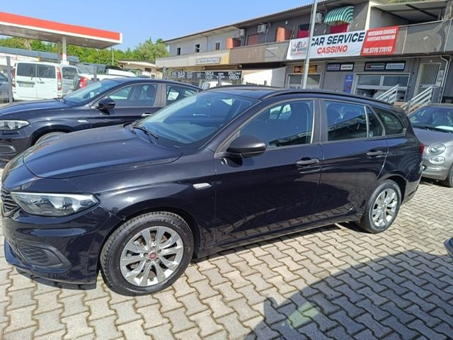 FIAT Tipo 1.4 T-Jet 120CV GPL SW Lounge Immagine 3