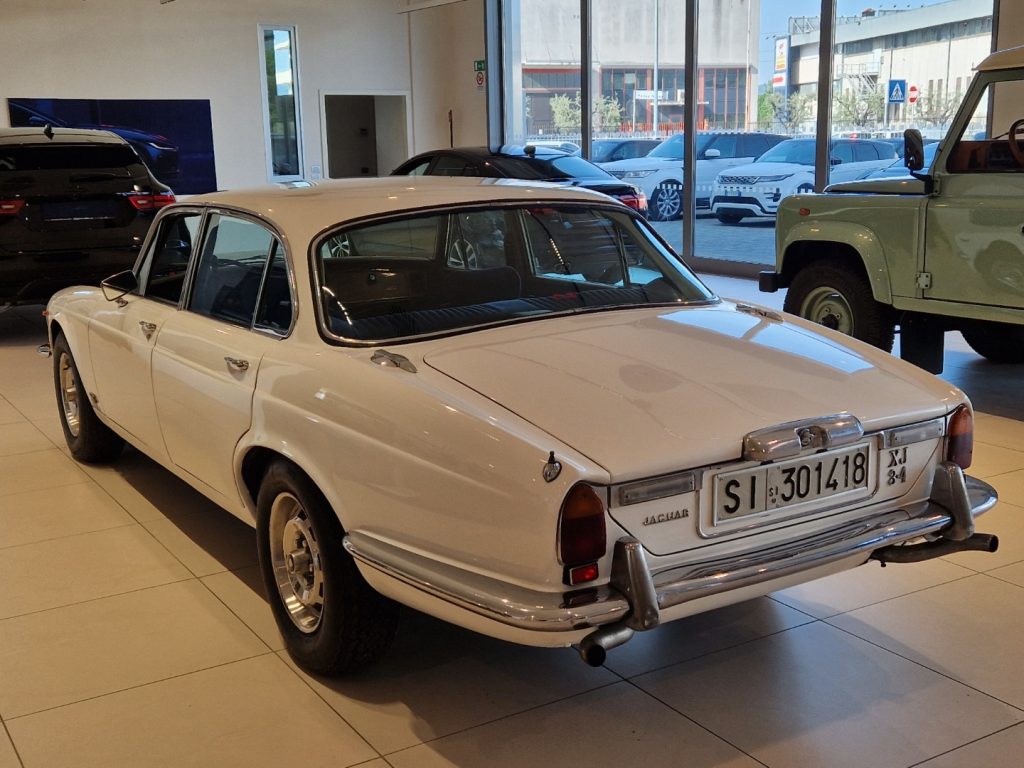 JAGUAR XJ6 3.4 Benzina