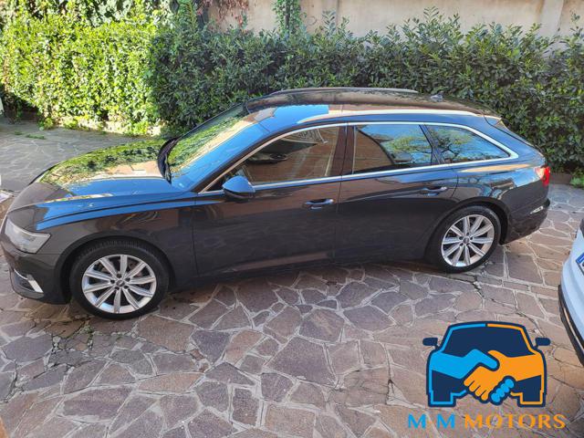 AUDI A6 Avant 40 2.0 TDI S tronic Business Sport Immagine 3