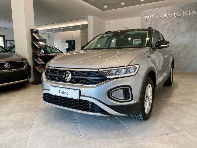 VOLKSWAGEN T-Roc 1.5 TSI  DSG GARANZIA UFFICIALE Immagine 0