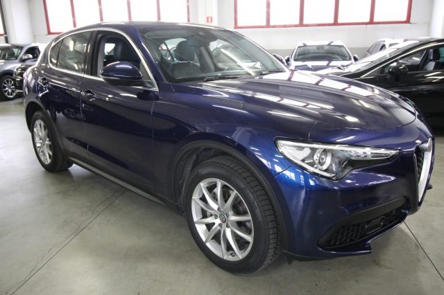 ALFA ROMEO Stelvio 2.2 Turbodiesel 210 CV AT8 Q4 Executive Immagine 2