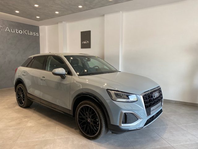 AUDI Q2 35 TFSI S tronic di Unico Proprietario Immagine 4