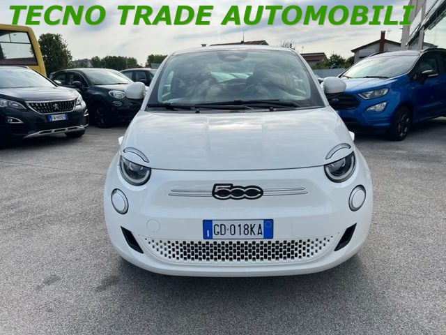 FIAT 500e Action Berlina 23,65 kWh Immagine 1