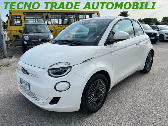 FIAT 500e Action Berlina 23,65 kWh Immagine 2