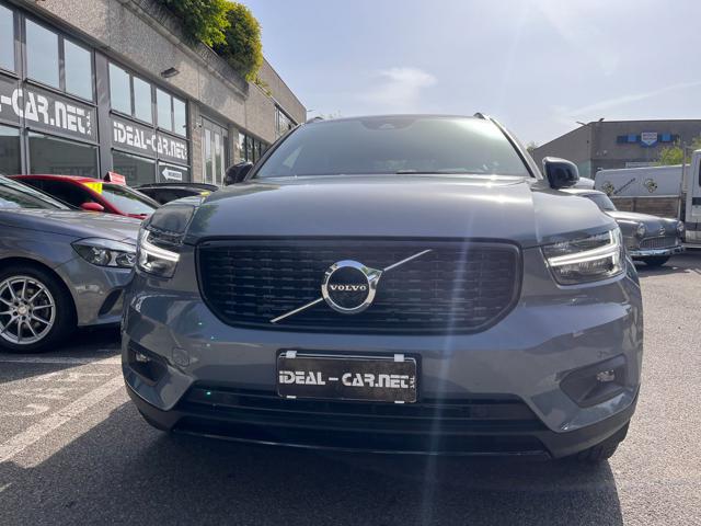 VOLVO XC40 T5 Recharge Plug-in Hybrid R-design Immagine 3