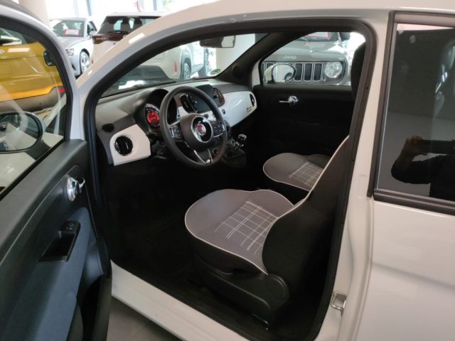 FIAT 500 1.0 Hybrid Lounge con Uconnect 7 Immagine 3