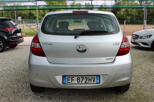 HYUNDAI i20 1.4 CRDi 5p. Comfort Immagine 4