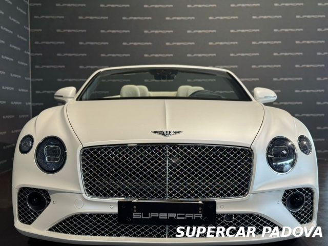 BENTLEY Continental GTC V8 Mulliner Immagine 2