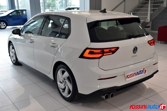 VOLKSWAGEN Golf 8 GTD 2.0 TDI 200 CV DSG MATRIX LED + PELLE TOT + Immagine 2