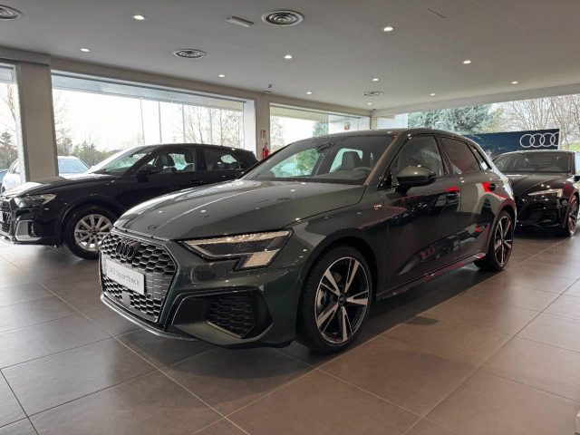 AUDI A3 SPORTBACK 35 TFSI S-TRONIC S-LINE Immagine 0