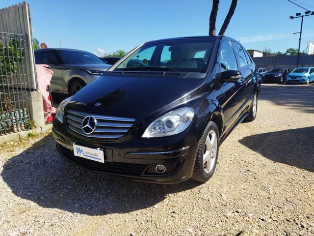 MERCEDES-BENZ B 200 2.0cc 193cv BLUETOOTH TELECAMERA Immagine 3