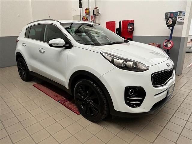 KIA Sportage 1.7 CRDi 115cv Class Style Pack 2WD my17 Immagine 3