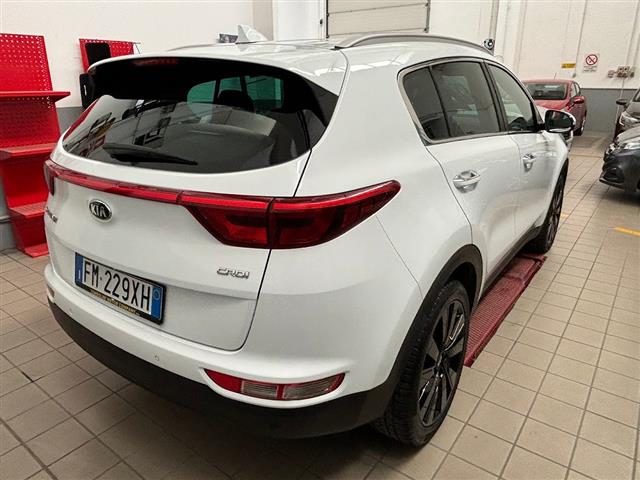 KIA Sportage 1.7 CRDi 115cv Class Style Pack 2WD my17 Immagine 4