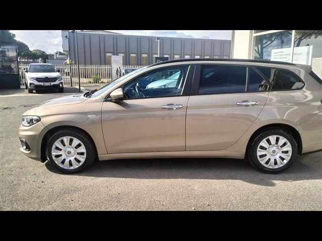 FIAT Tipo Station Wagon 1.3 Multijet 95cv Easy S S Immagine 3